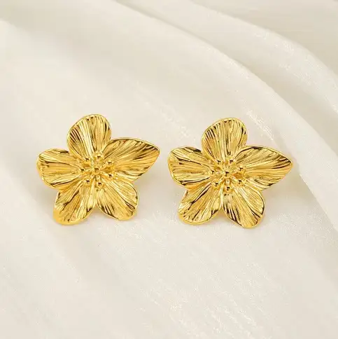Boucles d’oreilles fleur Dorée