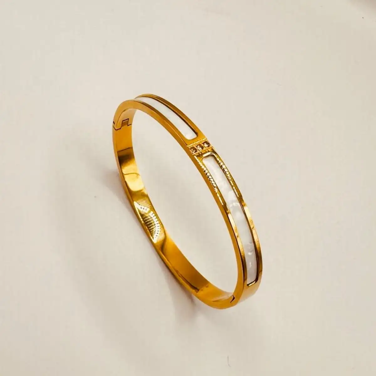 Bracelet Jonc Lumière Nacrée